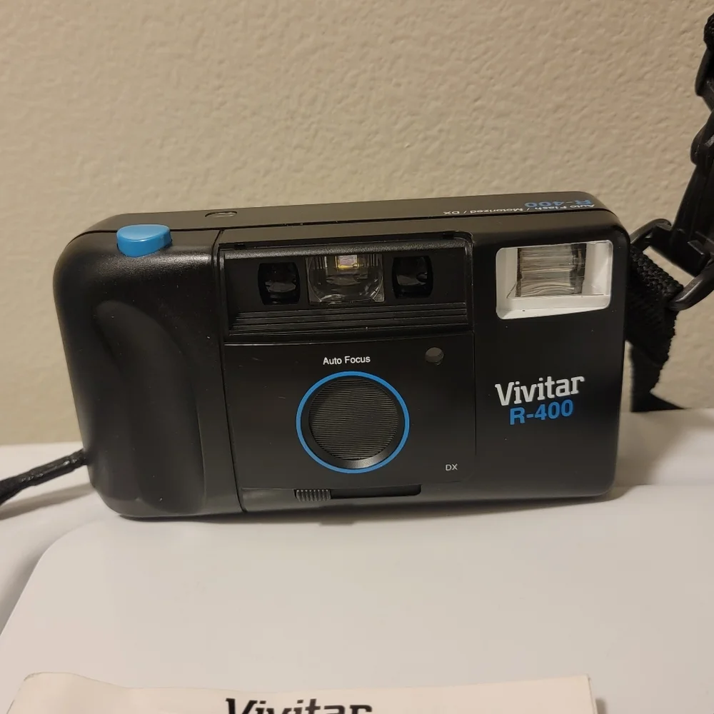 Vivitar R-400 35MM Compact Motor  Drive‎ Camera W/ Auto Flash D/X System Working